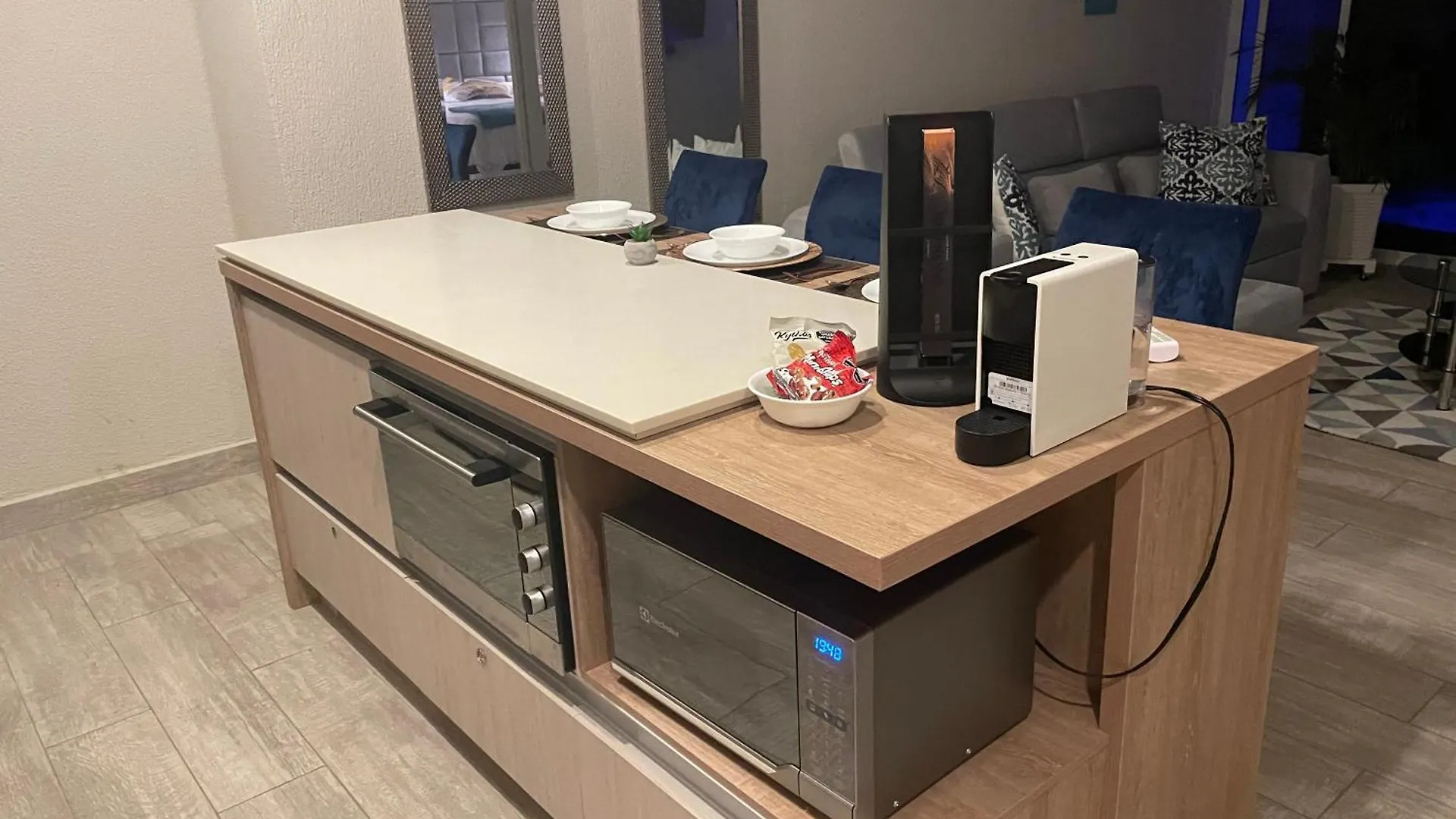 Apartamento Con Jacuzzi Privado, Vista Al Mar, Sector Exclusivo Cartagena